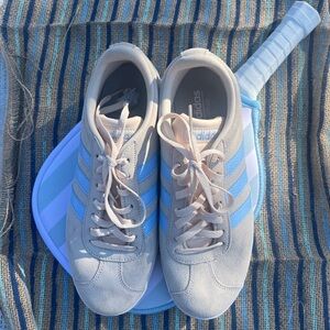 Women’s Adidas Tennis Shoes.